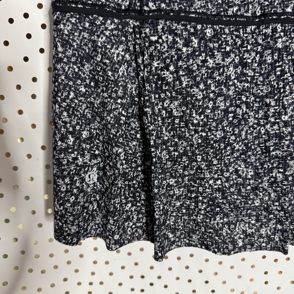 Lululemon Lost in Pace Skirt - Picture 5 of 8